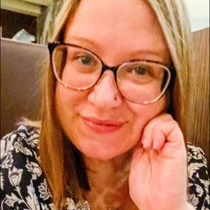 Meet your Posher, Ashli